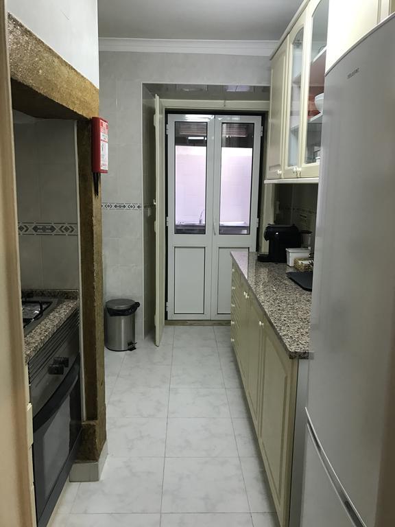 Sao Lazaro Bhuiyan Family Host 호텔 리스본 외부 사진